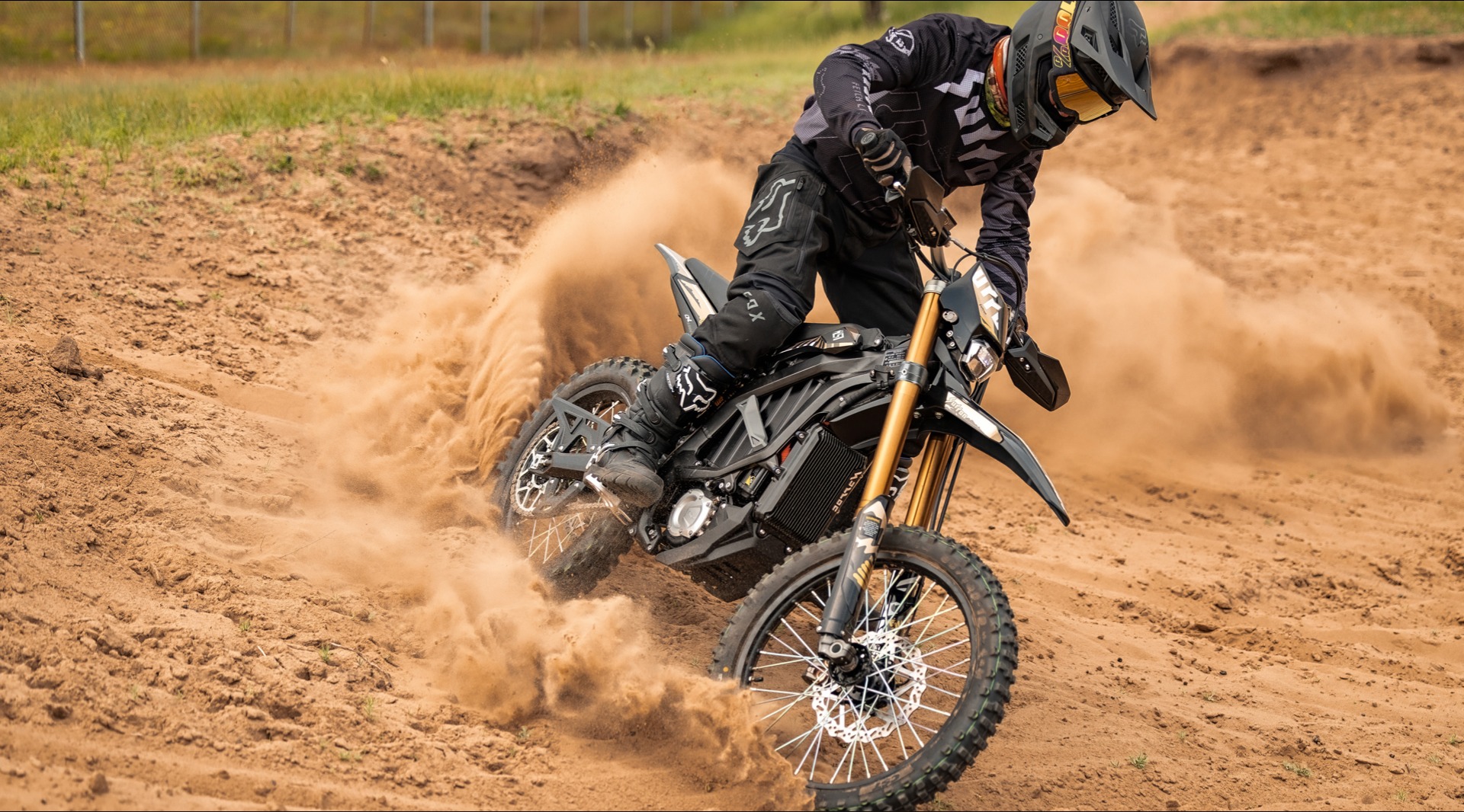 Ultra Bee HP Image 12